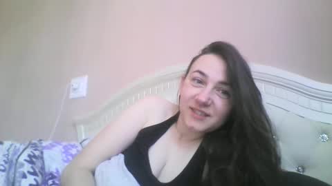 hootloove69 online show from 04.26.26