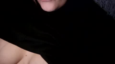 horneymomnextdoor online show from 11.08.25