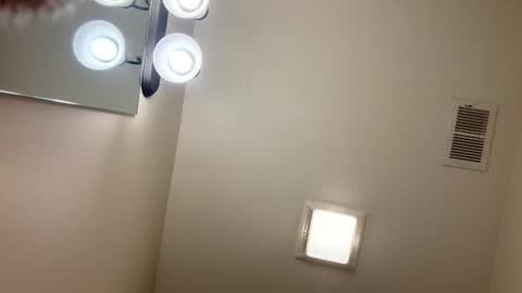 hornieecum online show from 03.10.25