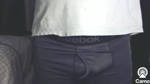 Snapshot of horny0g chatting on 02.15.25 horny0g online show from 02.15.25