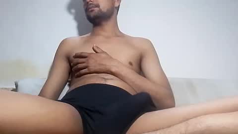 Snapshot of horny61665 chatting on 02.14.26 horny61665 online show from 02.14.26
