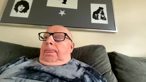 Snapshot of horny_147 chatting on 04.04.26 Cum suck Me off online show from 04.04.26