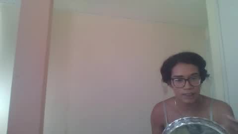 Snapshot of horny_brii chatting on 06.27.26 horny_brii online show from 06.27.26