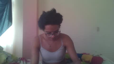 Snapshot of horny_brii chatting on 06.28.26 horny_brii online show from 06.28.26