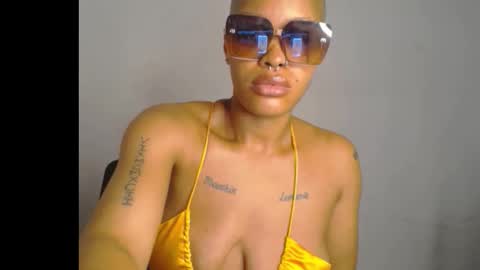 horny_ebonygirl_ online show from 02.01.26
