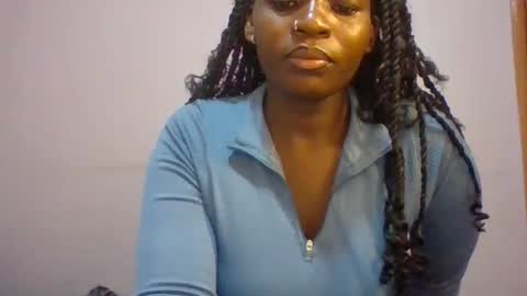Snapshot of horny_hearts chatting on 03.19.26 phanice online show from 03.19.26