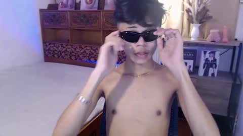 Snapshot of horny_joshxxx chatting on 05.19.26 horny_joshxxx online show from 05.19.26