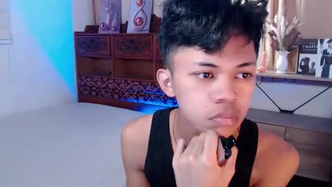 Snapshot of horny_joshxxx chatting on 05.23.26 horny_joshxxx online show from 05.23.26