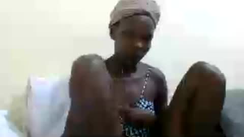 Snapshot of horny_mummie chatting on 06.26.26 andalia online show from 06.26.26