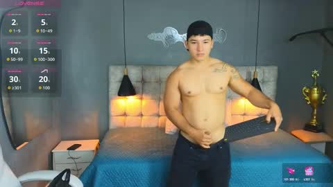 horny_nick18 online show from 09.11.25