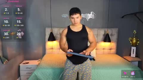 horny_nick18 online show from 09.23.25