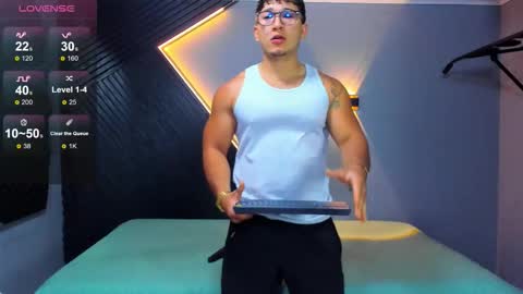horny_nick18 online show from 03.10.26