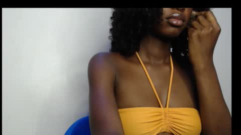 Snapshot of horny_pettie chatting on 09.16.25 Anabel online show from 09.16.25