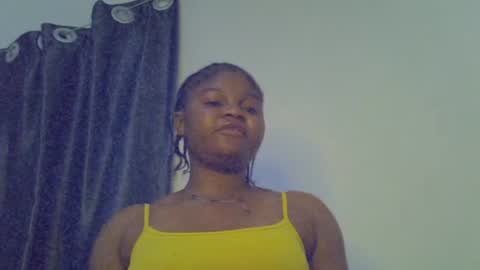 Snapshot of horny_slut0 chatting on 03.18.26 Thelma online show from 03.18.26