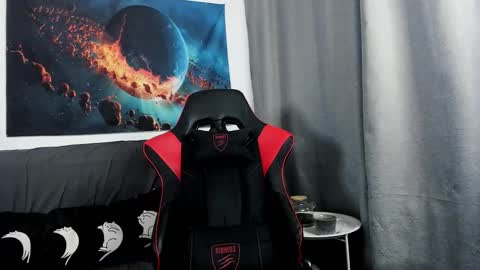 Snapshot of horny_yo chatting on 03.13.26 Max online show from 03.13.26