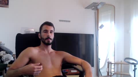 Snapshot of hornyasfuckk33 chatting on 12.08.24 hornyasfuckk33 online show from 12.08.24