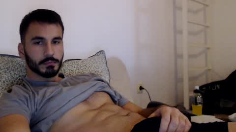 Snapshot of hornyasfuckk33 chatting on 01.22.25 hornyasfuckk33 online show from 01.22.25