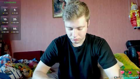 Max online show from 10.26.25