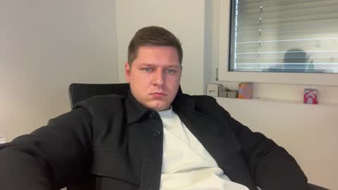 Snapshot of hornyboy95300 chatting on 12.07.24 hornyboy95300 online show from 12.07.24