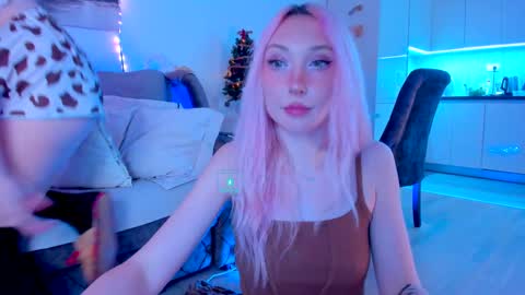 Alex and Rosie online show from 12.21.24