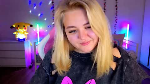 HornyCakee online show from 09.09.25