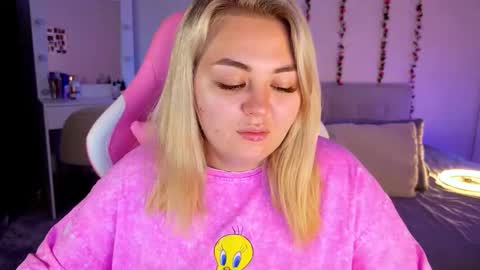 HornyCakee online show from 10.21.25