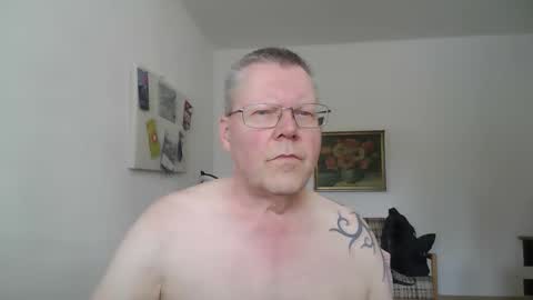 Snapshot of hornydick874303 chatting on 05.17.26 Meikelmeier online show from 05.17.26