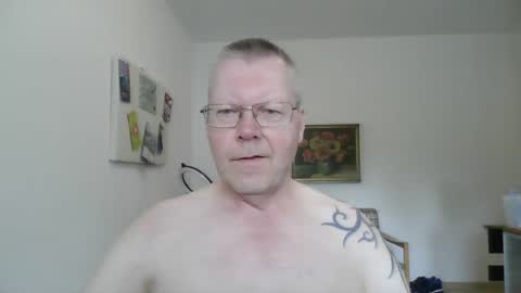 Snapshot of hornydick874303 chatting on 08.01.26 Meikelmeier online show from 08.01.26