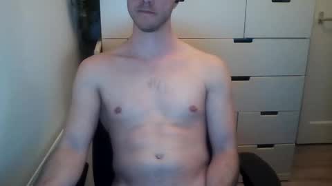 Snapshot of hornydutchmen69 chatting on 03.31.26 hornydutchman69 online show from 03.31.26