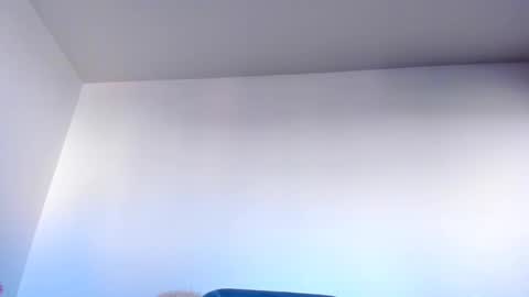 Emma online show from 09.22.25