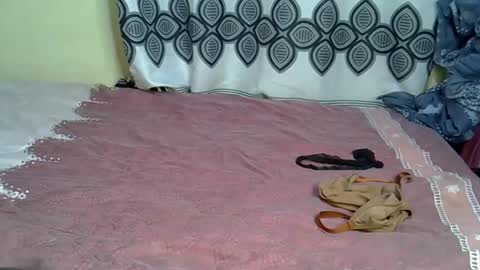 hornygal256 online show from 01.06.26