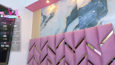 Valentina  online show from 09.29.25