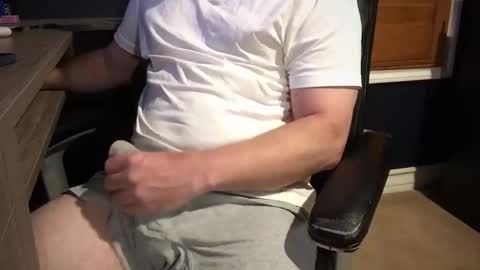 Snapshot of hornyhusker087 chatting on 03.01.26 Horny Husker online show from 03.01.26