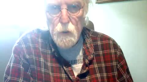 Snapshot of hornyinohio9 chatting on 04.10.26 HornyInOhio9 online show from 04.10.26