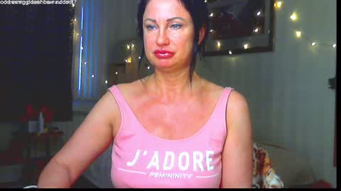 Monica online show from 01.11.25