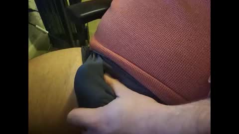 Snapshot of hornynpa chatting on 12.21.24 Say hi if horny online show from 12.21.24