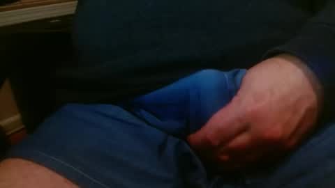 Snapshot of hornypilotguy chatting on 12.25.24 hornypilotguy online show from 12.25.24