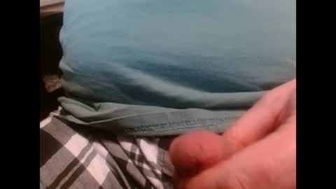 Snapshot of hornypilotguy chatting on 01.01.25 hornypilotguy online show from 01.01.25