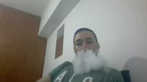 Snapshot of hornysnake69 chatting on 01.26.25 hornysnake69 online show from 01.26.25