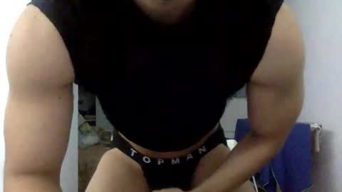 hornyspaniard93 online show from 03.08.26