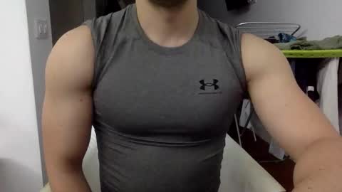 Snapshot of hornyspaniard93 chatting on 06.05.26 hornyspaniard93 online show from 06.05.26
