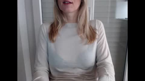 Hornyssima online show from 12.04.25