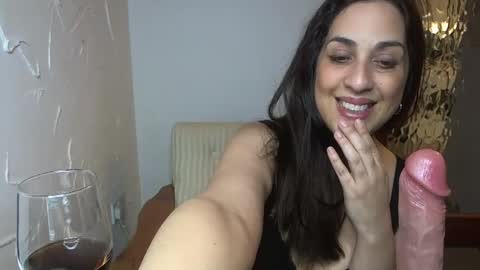 Snapshot of hornywifebbw chatting on 02.09.25 Mary Coelho online show from 02.09.25