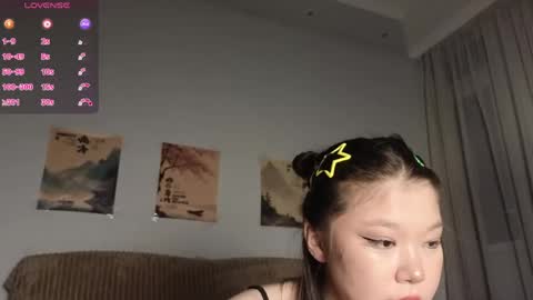 Snapshot of hosina_sayeri chatting on 05.23.26 hosina_sayeri online show from 05.23.26