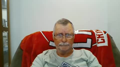 Snapshot of hot4tightholes chatting on 05.04.26 hot4tightholes online show from 05.04.26