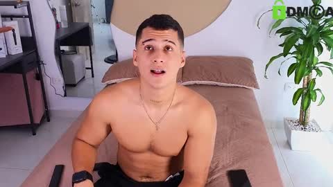 Marcus  Tatti  online show from 04.04.26