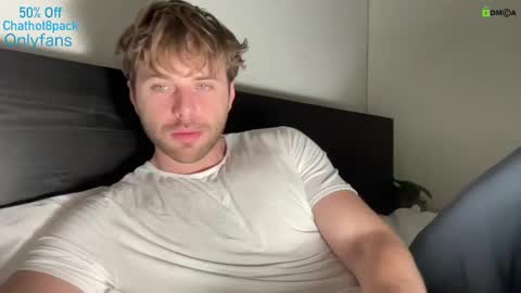 Snapshot of hot8pack01 chatting on 12.04.24 Edward aka Wolf online show from 12.04.24