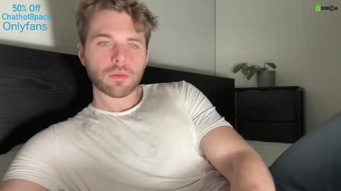 Snapshot of hot8pack01 chatting on 02.11.25 Edward aka Wolf online show from 02.11.25