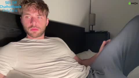 Snapshot of hot8pack01 chatting on 09.15.25 Edward aka Wolf online show from 09.15.25