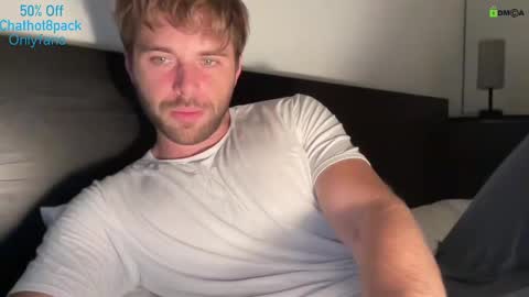 Snapshot of hot8pack01 chatting on 10.13.25 Edward aka Wolf online show from 10.13.25